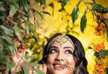 Navya Nair Instagram - Unveiling “MANMAYI SERIES “.. @mathangibynavya Manmayi is none other than radha , the chief consort of Lord Krishna .. The goddess of love , tenderness , compassion and devotion .. @navyanair143 Pic courtesy @artfotographer Muh @sijanmakeupartist Stylist @sabarinathk_ Jewellery @meralda.jewels #radhakrishna #krishna #manmayi #radhakrishnalove #lordkrishna #radheshyam #navyasmanmayi #newproject #manmayicomingsoon #artphotography #teammaathangi ##maathangibynavya #maathangidevi #dancersworld #beindance #gurubhyonamah#ahambrahmasmi #nataraja #thecosmicdancer #manumaster #bharatanatyam #guru #tanjavurbani #lovefordance #dancersofindia #indianclassicaldance #worlddance #danceislife #dancersofinsta
