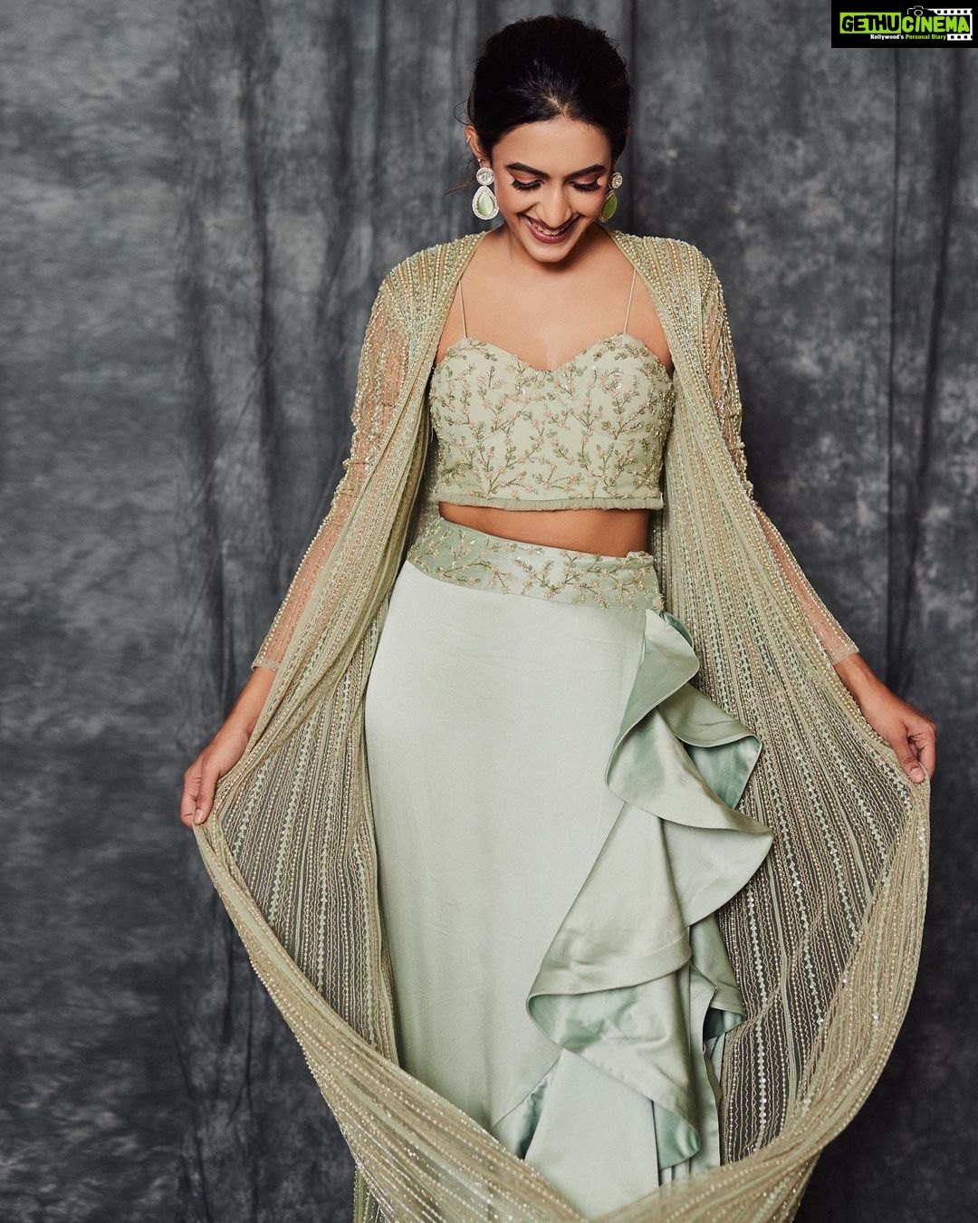 Niharika Konidela Instagram - 💫 . Outfit - @couturebyniharika Jewellery- @houseofqc Styled by- @ashwin_ash1 @hassankhan_3 Asst by- @kajjam_avinash HMU- @ronan_mili Clicked by- @arifminhaz