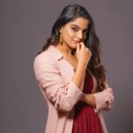 Nikhila Vimal Instagram – 🍂🍂🍂
@designs_by_lis @styledbysmiji @rahul_raj_._r @ivorybykorvai @femy_antony__