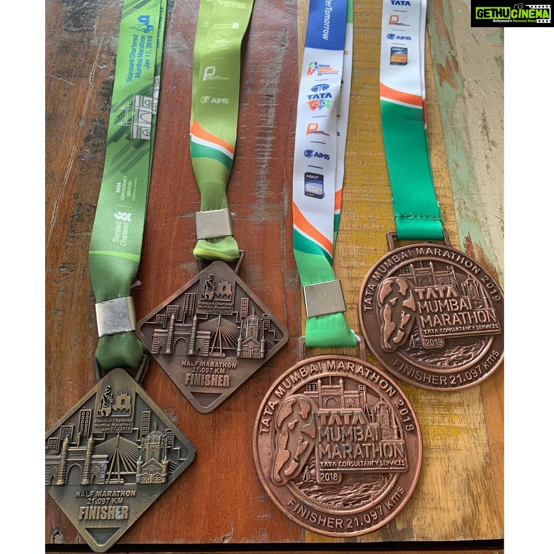 Nikita Dutta Instagram - Too many marathon posts coming. Sorry, deal with itππ¬ #TCSMumbaiMarathon2019 #21km #4thOneInTheKitty #DidItForTheMedal #YearlyTraditions #WeAreAllBornToRun