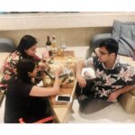 Nikita Dutta Instagram - The smiles are just for pictures. All we care about is cake. And the whole of it! 🤓😈 #Phamily🦄 Pali Hill