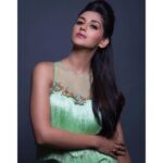 Nikita Dutta Instagram - #Repost @shahniri91 with @get_repost ・・・ #fashion #fashionphotography #lookbook #fashionlookbook #indianfashion #bridesmaiddress #designerclothes #tasseldress #preyalandamisha #nikifying #thatjawlinethough