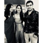 Nikita Dutta Instagram - When the therapy you need is sitting miles away. Miss you guys🦄 @ankitaduttadubey