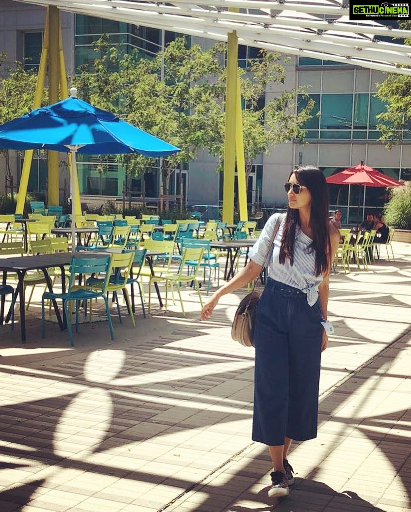 Nikita Dutta Instagram - Haven’t come across a workplace with such an amazing vibe. Simply awestruck at the google headquarters! Google Tech Corners