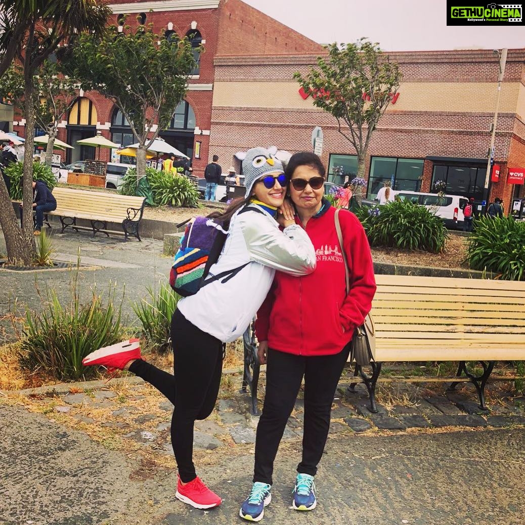 Nikita Dutta Instagram - By my side, Travel mate, soul mate and mum. #JustUs #VacationVibing Fisherman's Wharf