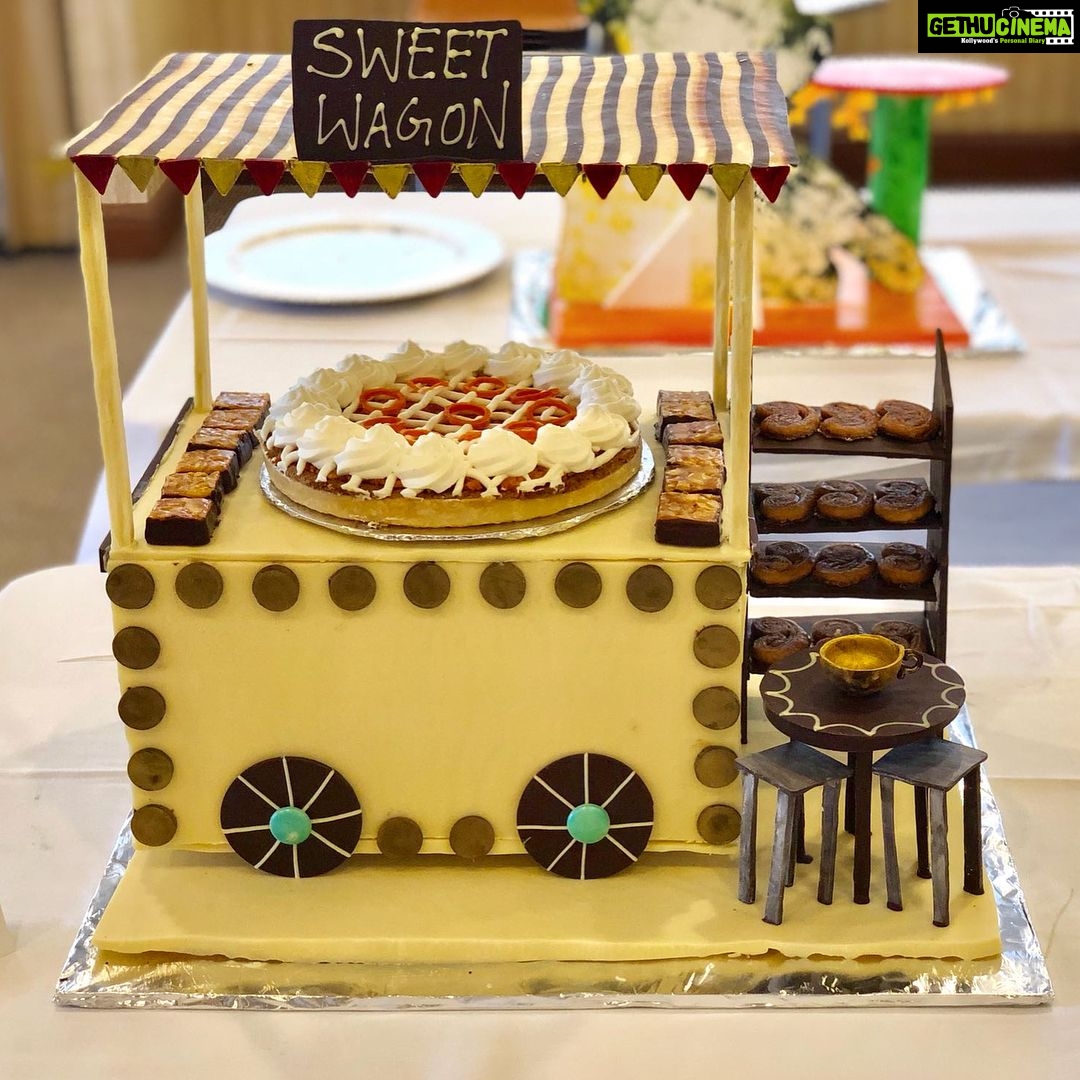 Nikita Dutta Instagram - Congratulations @ankitaduttadubey As you graduate with your hard earned chef cap, you have made a huge bunch of us proud today. Here is to baking your way ahead in life 🥂❤️🤗 #PastryChef #Newbie #Graduate #BakerAlert #NaanBai