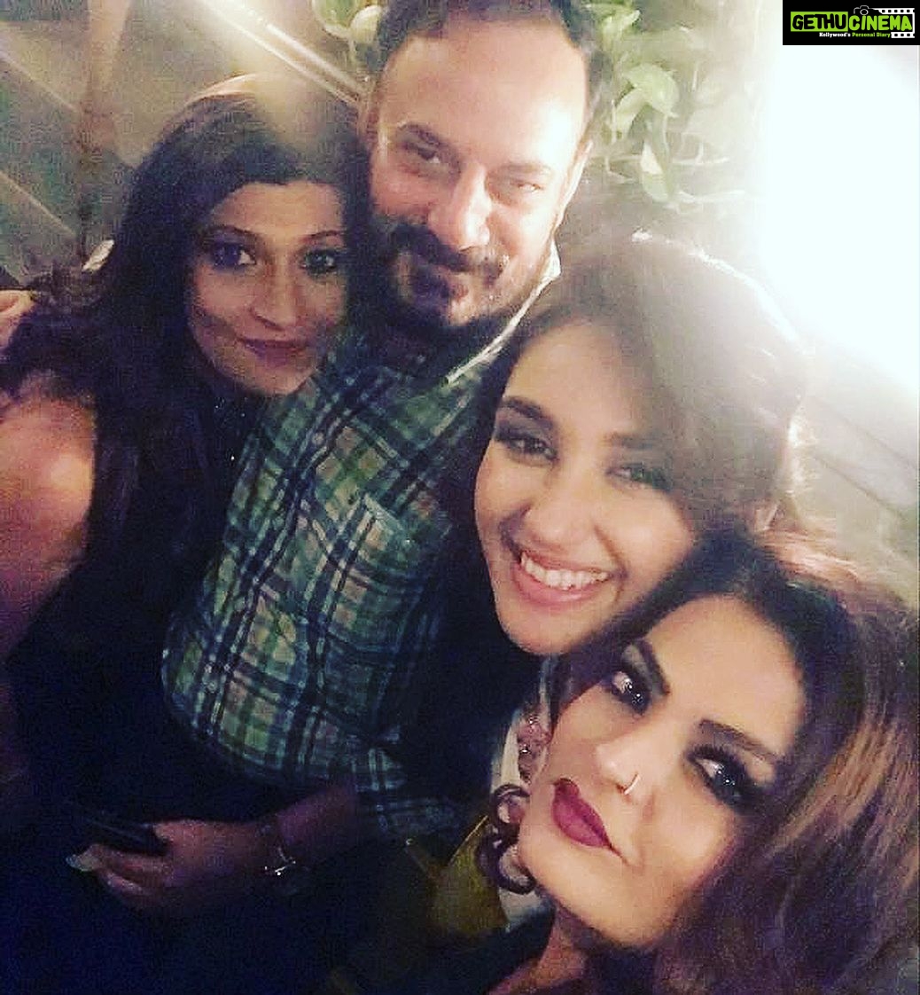 Nikita Dutta Instagram - And it continues... Difficult to fit so many months in a frame :) . . . . . Thank you @001danishkhan @siddharthpmalhotra and @instasammeer for putting this together. Thank you @sapnamalhotra01 for being the mom of haasil. @itszayedkhan @vattyboy @simplysheeba @chakdemohit @bongwongyamini0320 and @chiragmahbubani1 I couldn’t have asked for more supportive co actors! You guys are the best! And finally thank you to everyone who worked behind the cameras to put this all in action! @akash.jain1890 @jeetu.arora.399 @saurabhthevarma @dopamitsingh @kalyanibhaisare @partho_stylist @mariyarai62