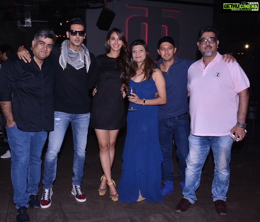 Nikita Dutta Instagram - #Haasil has indeed been the best working time for me! Grateful to each one for making this journey so special! Sharing some wonderful unseen moments I have experienced while working with such an amazing cast and crew.