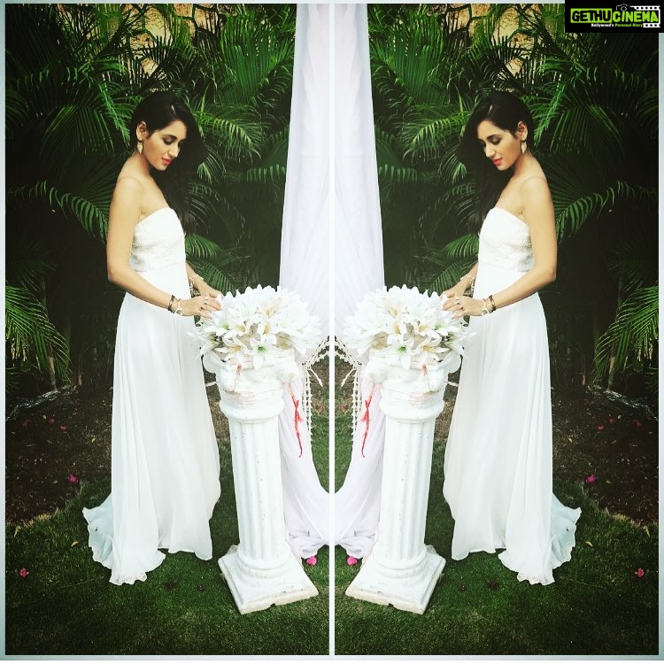 Nikita Dutta Instagram - Got to love white for the dreamscape it creates that no colour can.