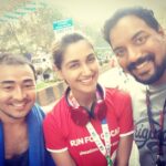 Nikita Dutta Instagram - Immensely grateful to my two trainers for keeping me fit enough for years to be able to pull off my third consecutive marathon 😇🙏 #TMM2018 #halfmarathon #21.097km #ThirdOneInTheKitty