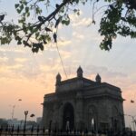 Nikita Dutta Instagram - Putting together the 2 percent of photography skills that I never knew exist in me. My heart always lies in this part of the city ❤️ #NoFilter #BombayLove #NotShotOnIphoneX 😛 For experiences like these follow @vagabondexperiences The Gateway of India, Mumbai