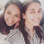 Nikita Dutta Instagram - Run, ride and closies kinda last day of the year. Blessed and glad to have been able to spend it doing things I love and with people I adore. #HappyNewYear #Welcome2018 😇🙏 Pali Hill