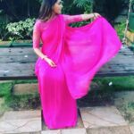 Nikita Dutta Instagram - Having my la la moment when not much to do! #ShootShenanigans #Haasil Courtesy: @kalyanibhaisare @partho_stylist @sonytvofficial Timmy Villa