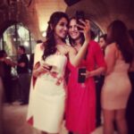Nikita Dutta Instagram – Having our little miss India moment in the middle. @rochellerao ❤️❤️
#AboutLastNight #Reunited