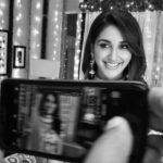 Nikita Dutta Instagram - Fill in all the colors and light today. Health, prosperity and love to the world. Happy Diwali. 😇🙏 #LoveAndLight #FestiveVibes