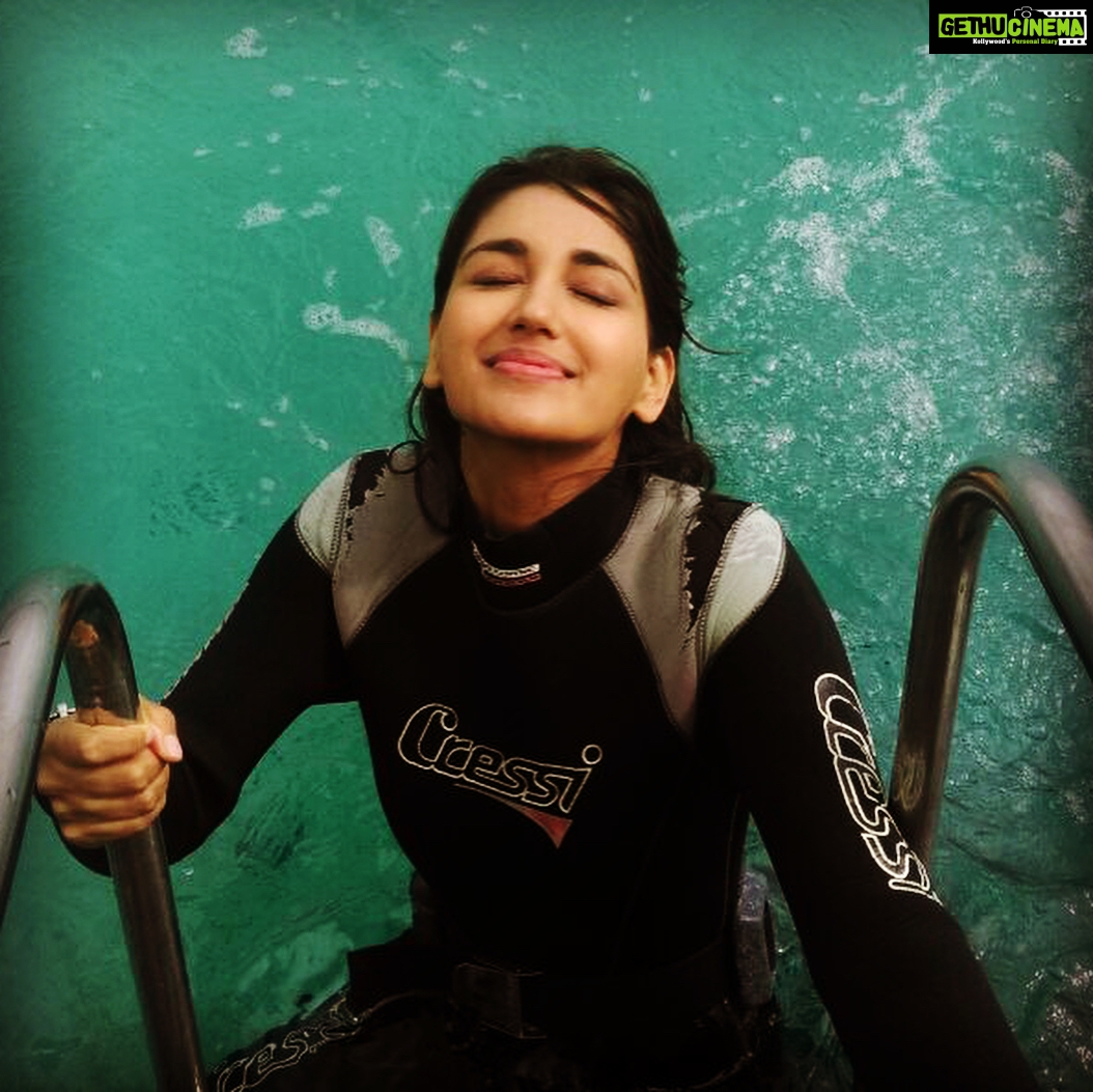 Nikita Dutta Instagram - You got to love your job for making you overcome your biggest fear. Can't imagine missing out on the beauty under water. Mauritius