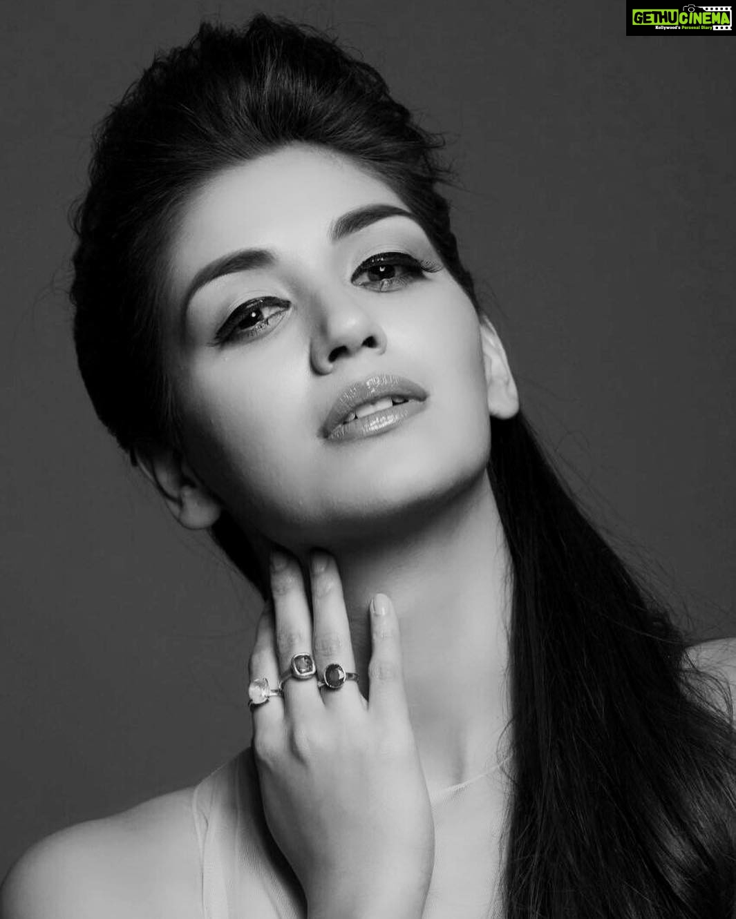 Nikita Dutta Instagram - Leave who you were, love who you are and look forward to who you ll become. #JustRandomThoughts