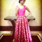 Nikita Dutta Instagram – Keeping it simple for the tiens business seminar. Thank you my lovelies 
Wardrobe courtesy: @preyalamisha 
Styling Courtesy: @jaferalimunshi Trans Luxury Hotel Bandung