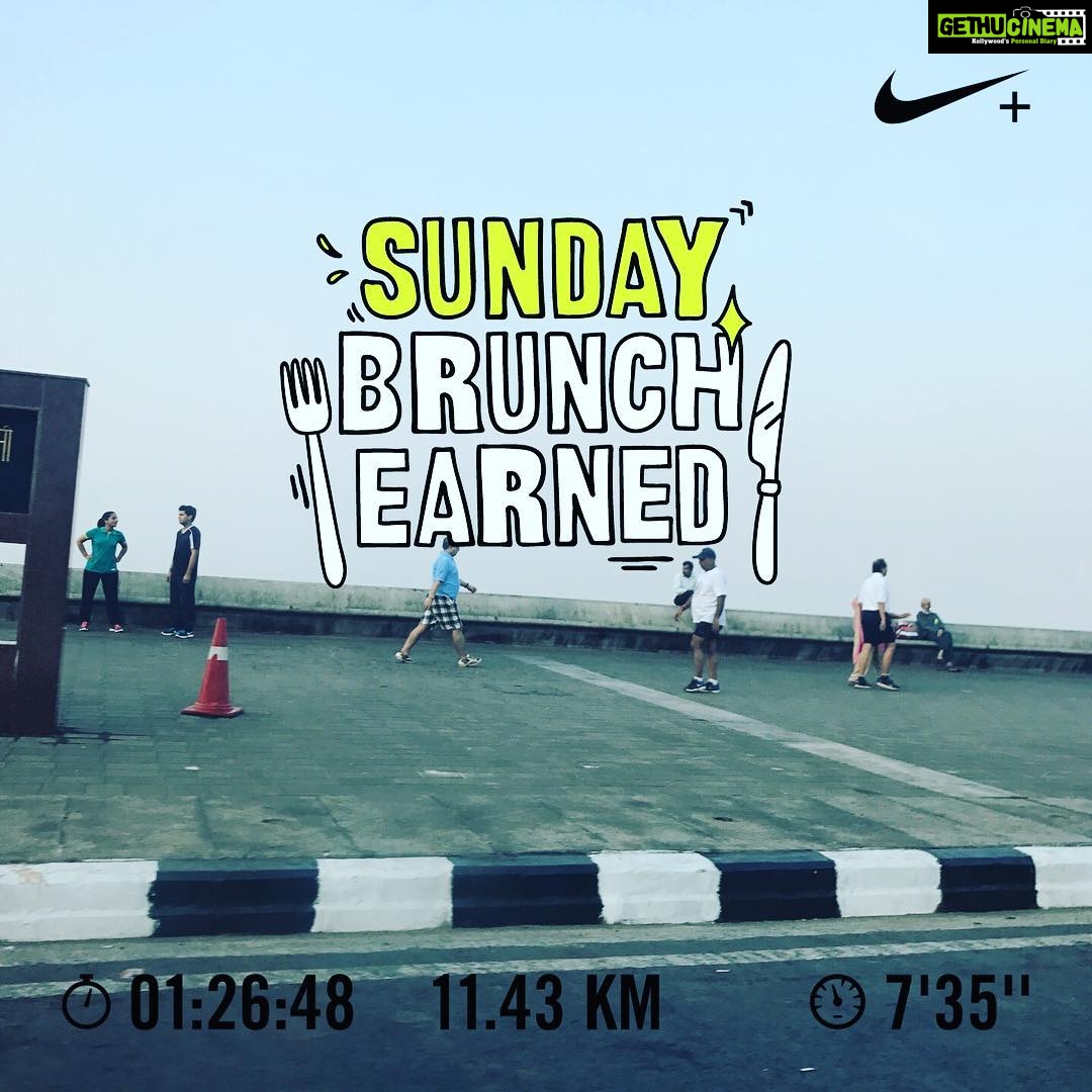 Nikita Dutta Instagram - A slow one, but managed to succeed my Christmas morning plan. Merry Christmas all! Make this a good one. Much love ⛄❤ #NotTheRegularChristmas #MorningHigh Mumbai Trending