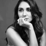 Nikita Dutta Instagram - That’s me waiting for next month after exhausting all my cheat days for this month already ⏰ 🗓 🥲 . . #CheatMeals #FoodForTheSoul