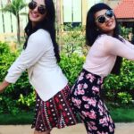 Nikita Dutta Instagram - When you bum her hard! Poor thing 😂 #BoomerangShenanigans #DayWellSpent JW Marriott Mumbai Juhu
