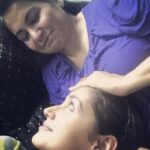 Nikita Dutta Instagram - You know you will be fine when her hand is on your head. ❤️❤️ #NoHashtagsNeeded Pali Hill, Bandra