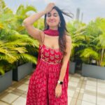 Nikita Dutta Instagram – Ever got your mum to click your pictures? With mine it’s difficult to keep a straight face. 🥴🫠
.
.
.
Outfit: @ease_kv
Jewels: @kiara.jewelry
Styled by: @kareenparwani
Team: @styledbyanuja @suvidhiijainn @Mm_tanisha.jain
