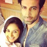 Nikita Dutta Instagram - Never has it been,I stood on my toes to pose for a picture with someone and still managed to look short #TooTallForHumanity #Onset #ShootShenanigans #EkDujeKeVaaste SJ Studios