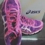 Nikita Dutta Instagram - My first pair of asics! #ByeByeNike #PurplePinkLove #HappinessIsNewShoes #TheRunningLife Pali Hill, Bandra