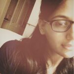 Nikita Dutta Instagram - Killing those compulsory two hours post dinner before you hit the bed. #TiredFace #NeedForSleep #Day1 #KochiDiaries Cherai Beach
