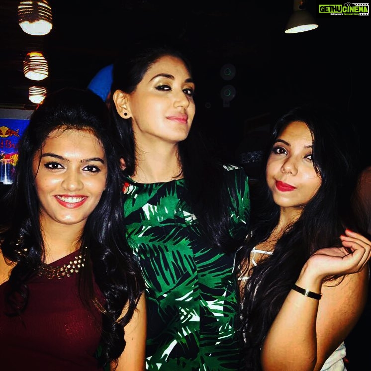 Nikita Dutta Instagram - When you literally feel bigger than these little ones! 😈😈 #EvilFace #HappyBirthdayPrachi