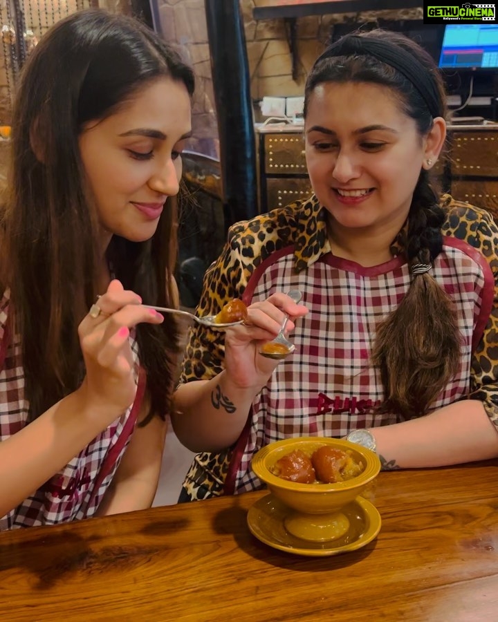 Nikita Dutta Instagram - A pair of siblings suited up well to dig into tons of desi ghee for the farewell lunch 🤤 . P.S.- that gulab jamun though 🥹🤩 . . . #Bukhara #NomNom #CheatMeals