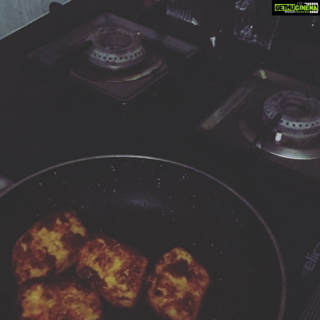 Nikita Dutta Instagram - Teriyaki Pan fried cottage cheese. #ChefCapOn #HealthyCheating #Yumness