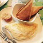 Nikita Dutta Instagram - Sometimes simple is just what you need! Fluffy egg whites stuffed with smoked salmon. #PerfectHolidayBreakfast #HealthyIsHappy