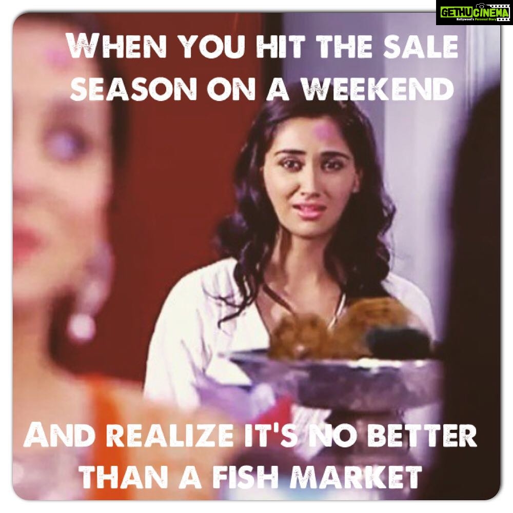 Nikita Dutta Instagram - Mainly talking about Zara! #SaleSeason #NeverOnWeekends #SelfMeme Palladium Mall Lower Parel
