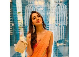 Nikita Dutta Instagram - Unlocked my dancing in a baraat experience 💃🥳 .