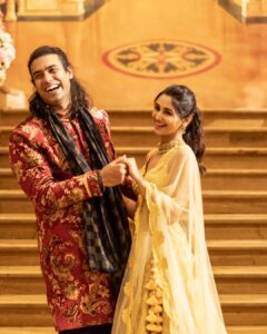 Nikita Dutta Instagram - #MastNazronSe Releasing on 31st March.

#tseries @tseries.official #BhushanKumar @nikifying @manojmuntashir @rochakkohli @ashishforfilms @adityadevmusic @kohlihimansh @anushkasen0408 @sunilpateldop