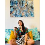 Nikita Dutta Instagram – The Process of selection usually lasts an hour with the dilemma of Drama or Comedy 
And then it is…..COMEDY ALWAYS!
.
.
Special mention to the pretty painting behind me by @mamsharma.9_artist
🧡💛💙