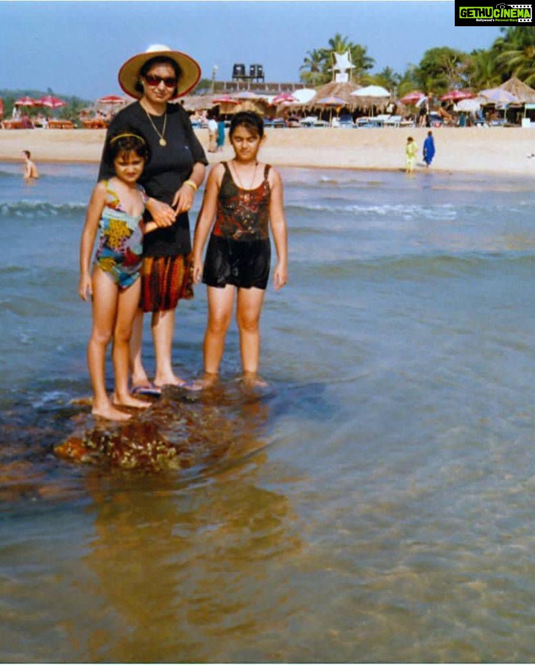 Nikita Dutta Instagram - The beauty of family holidays and looking blah in pictures. . Circa 2001, That was the first time we went to Goa 😬 . #Throwback