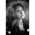 Nikita Dutta Instagram - See black and white But dream in colour 🌈 . 📸: @ipshita.db