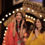 Nikita Dutta Instagram – Don’t forget to laugh your lungs out. 
#HappySunday 😀
.
📸: @urban_kalakaar