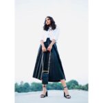 Nikita Dutta Instagram - 🪨🐚