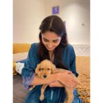 Nikita Dutta Instagram - Finally making peace with them doggos 🐶 . #AlwaysAFirstTime #NotADogLover #Converting #PuppyLove . 📸: @_._kaykaykay_._