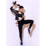 Nikita Dutta Instagram - ⬛️🟪⬜️🟧🟦 . 📸: @ipshita.db Edited by @retouchingartists Styled by @jaferalimunshi Outfit: @asicsindia HMU: @makeupbyanshu @meena.somani