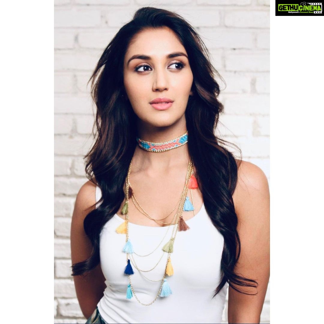 Nikita Dutta - 99.9K Likes - Most Liked Instagram Photos