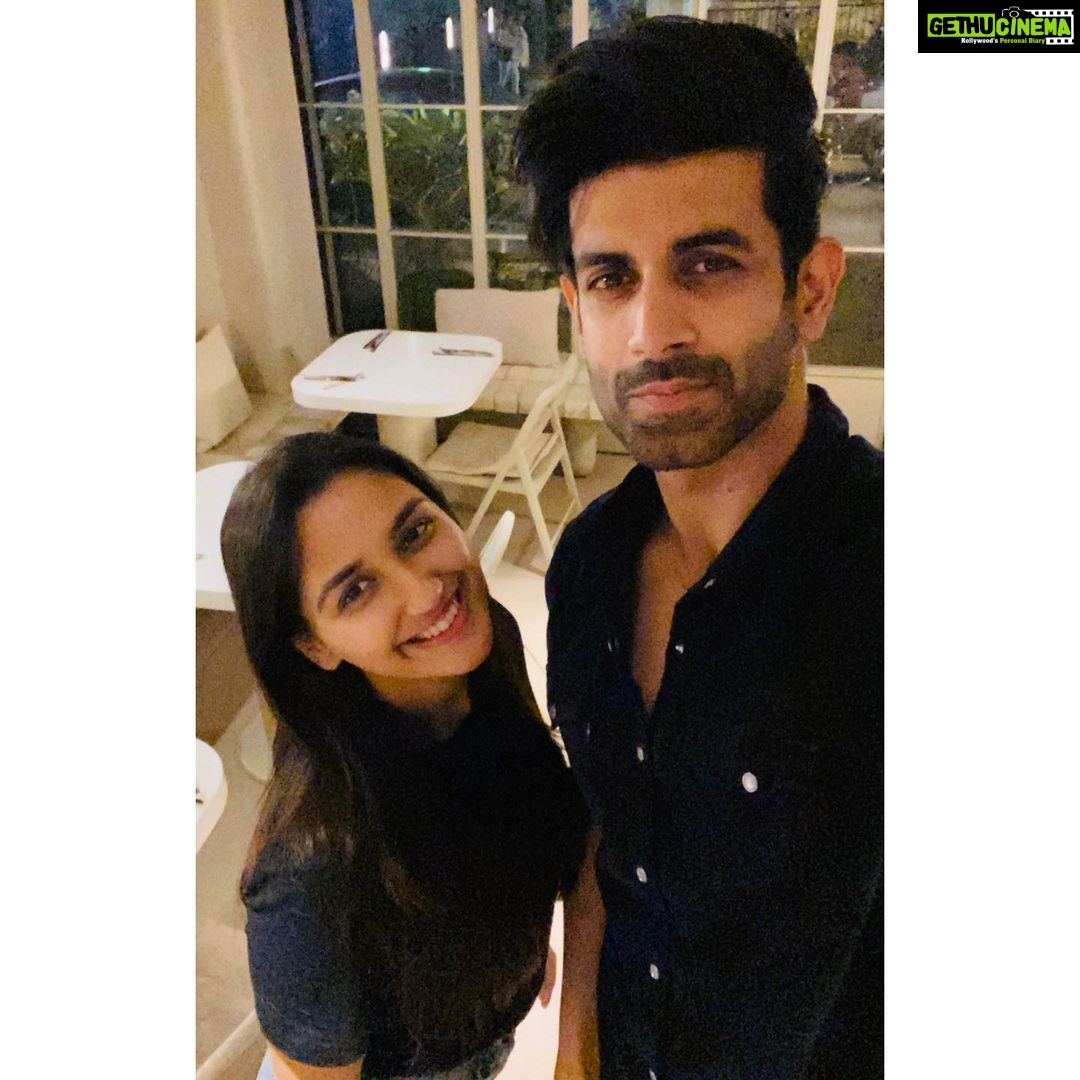 Nikita Dutta Instagram - P.S.- Happy comments only. 😇🦄🙏. . #EDKV #4Years