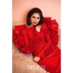 Nikita Dutta Instagram - 💋💋. . #TheValentinesIssue. . For @tlj_magazine 📸: @navindhyaniphoto 💄: @ayeshasethstudio Hair: @satishgole03 Styling: @himadangwal Outfit: @rudrakshdwivedi Accessories: @diamantinafinejewels Location: @earthcafewaterfield . . #TheLifeStyleJournal #FebruaryIssue Earth Cafe