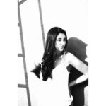 Nikita Dutta Instagram – L’ombre parle .
📸: @nirali.11