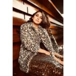 Nikita Dutta Instagram – 🟫🤎🟤 .
Just a picture. Nothing to do with gyan on end of the year/new year.
..
📸 : @karan_sarnaik 
Styled by: @himadangwal 
HMU: @makeup_book_by_preity 
Outfit: @marksandspencerindia 
Accessories: @caratcrush 
Location: @escobarmumbai Escobar -Tapas Bar