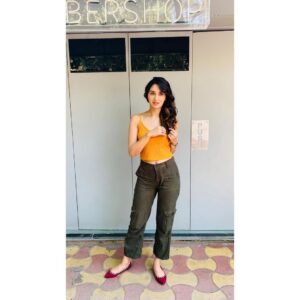 Nikita Dutta Instagram - This time. Last year. #TrialsAndErrors 🌞🌞 D Shave